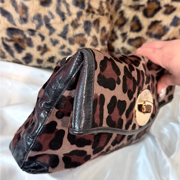 Coach leopard calf hair shoulder bag - Picture 5 of 10